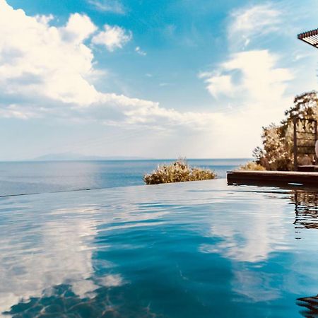 Infinity Villa Пломарион Экстерьер фото